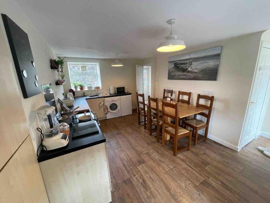 Honeycomb Cottage Newburgh  Bagian luar foto